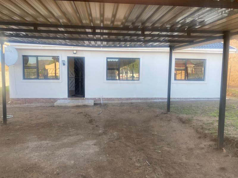 To Let 3 Bedroom Property for Rent in Madeira Park Eastern Cape